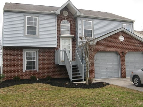 Floor plan for 4 beds, 2 baths